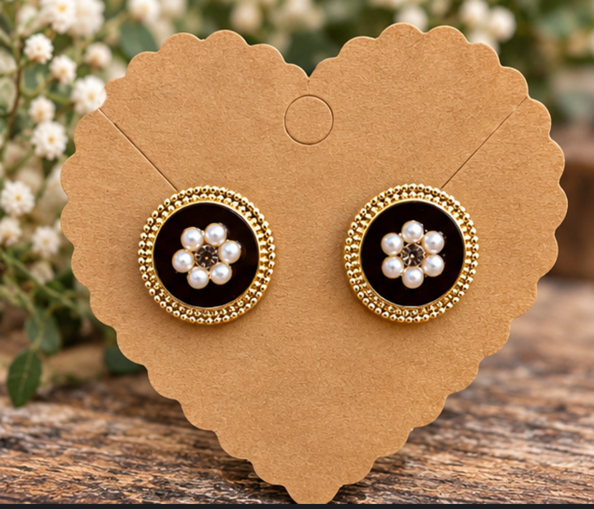 Black Pearl Blossom Stud Earrings